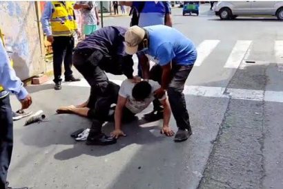 Huacho: Ciudadano atrapa a ladrón que segundos antes arrebató celular a una joven.
