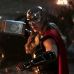 "Thor: Love and Thunder", lanza su primer tráiler. Natalie Portman hereda el martillo