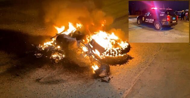 Chancay: Pobladores  golpean a presunto ladrón y queman su motocicleta.