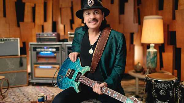 Carlos Santana se desmayó en pleno concierto.
