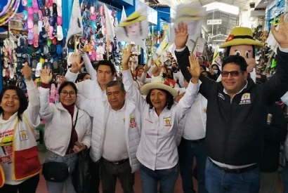 Rosita La Cholita afianza su candidatura en Huaral.