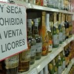 Venta de licor durante ley seca se sanciona hasta con seis meses de prisión