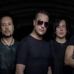 Elefante, Miguel Mateos y Mikel Erentxun se unen en concierto.