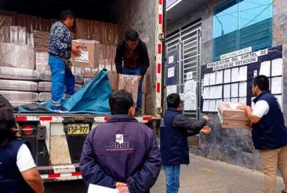 ODPE Huaral recibe material electoral que será usado el día de las elecciones