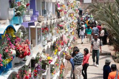 Por qué es feriado el 1 de noviembre en el Perú?