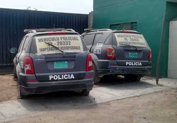Puesto de la Querencia (Huaral), tiene 2 vehículos policiales inoperativos.