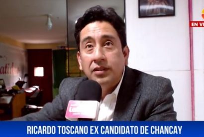 Ricardo Toscano continúa apoyando a La Cholita en la segunda vuelta