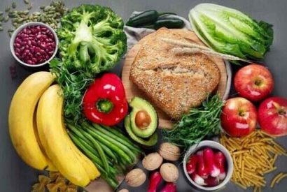 ¿Qué alimentos deben consumir los niños para prevenir problemas visuales?