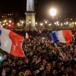 Miles de fanáticos reciben a la selección de Francia tras caer en la final del Qatar 2022